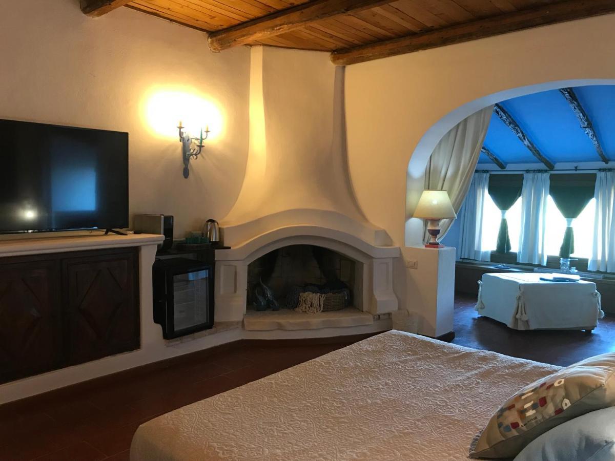 Palmasera Charming Suites Cala Gonone Esterno foto