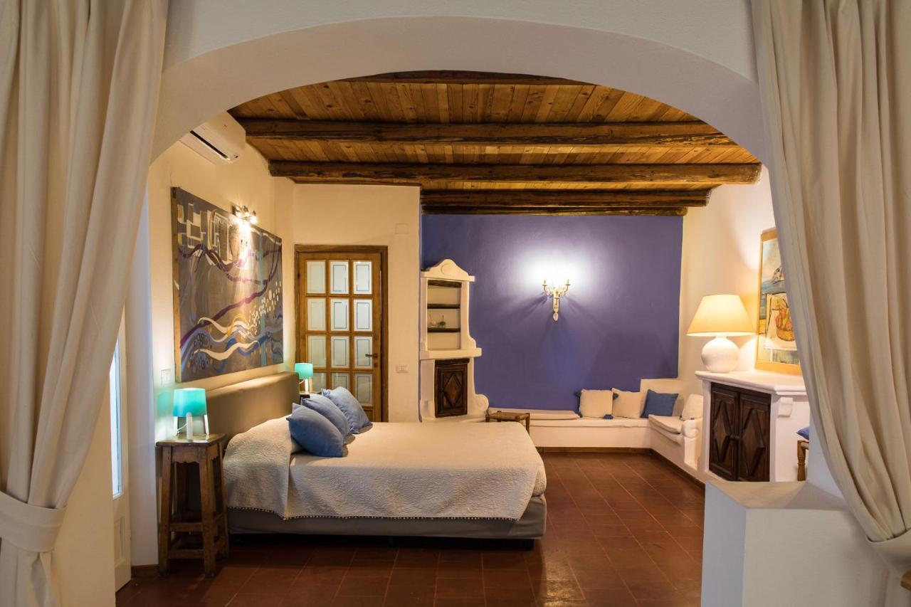 Palmasera Charming Suites Cala Gonone Esterno foto