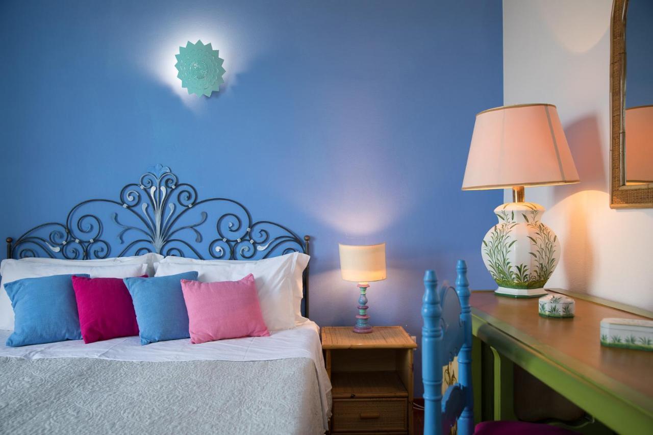 Palmasera Charming Suites Cala Gonone Esterno foto