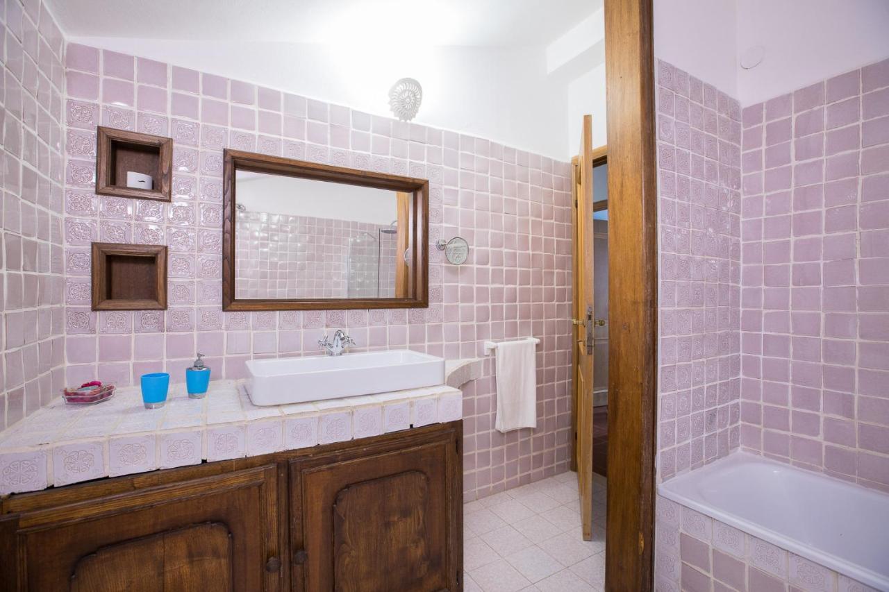 Palmasera Charming Suites Cala Gonone Esterno foto